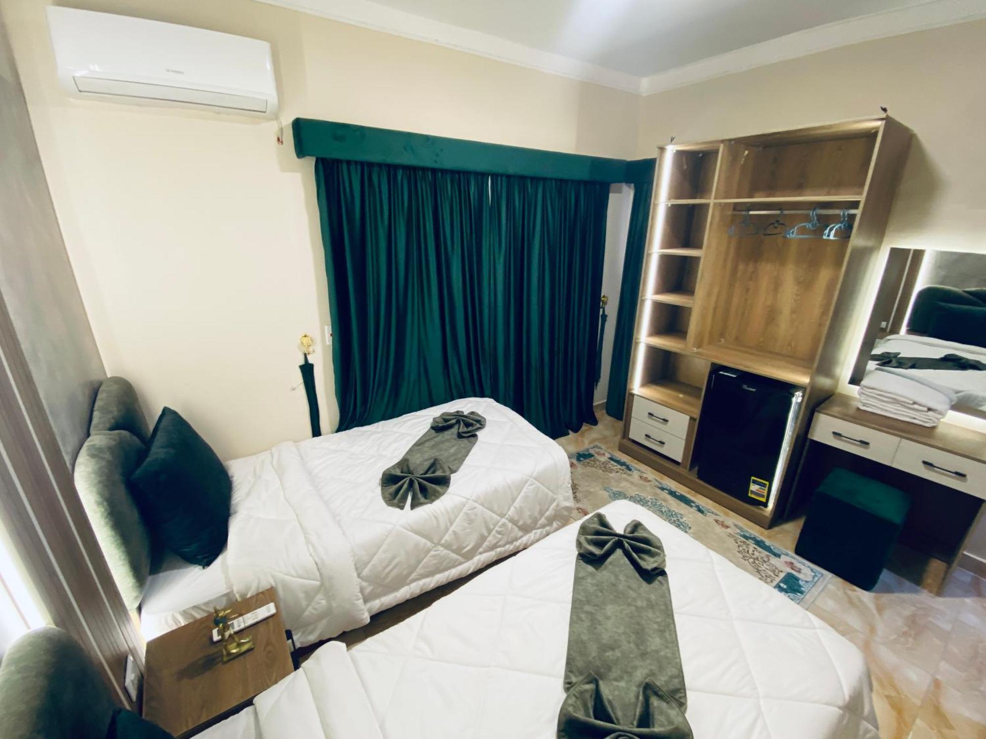 Kafret el-Gabal Global Pyramids View Inn מראה חיצוני תמונה
